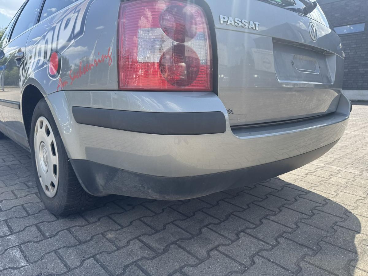 VW Passat 3BG original Stossf&auml;nger Sto&szlig;stange hinten Kombi/Variant LD7W Urban Grey Metallic Bj.2004